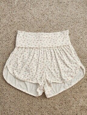 Ingrid & Isabel White Floral Maternity Pajama / Lounge Shorts